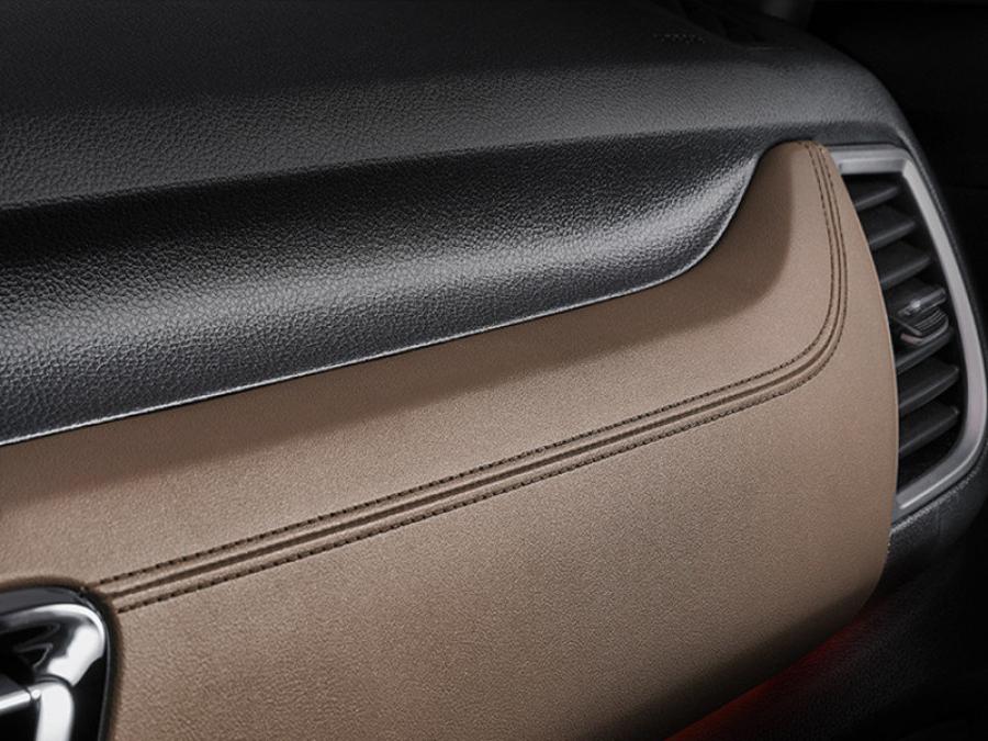 Детали интерьера Kia Seltos 2019 года  (KR) (фото 7 из 17)